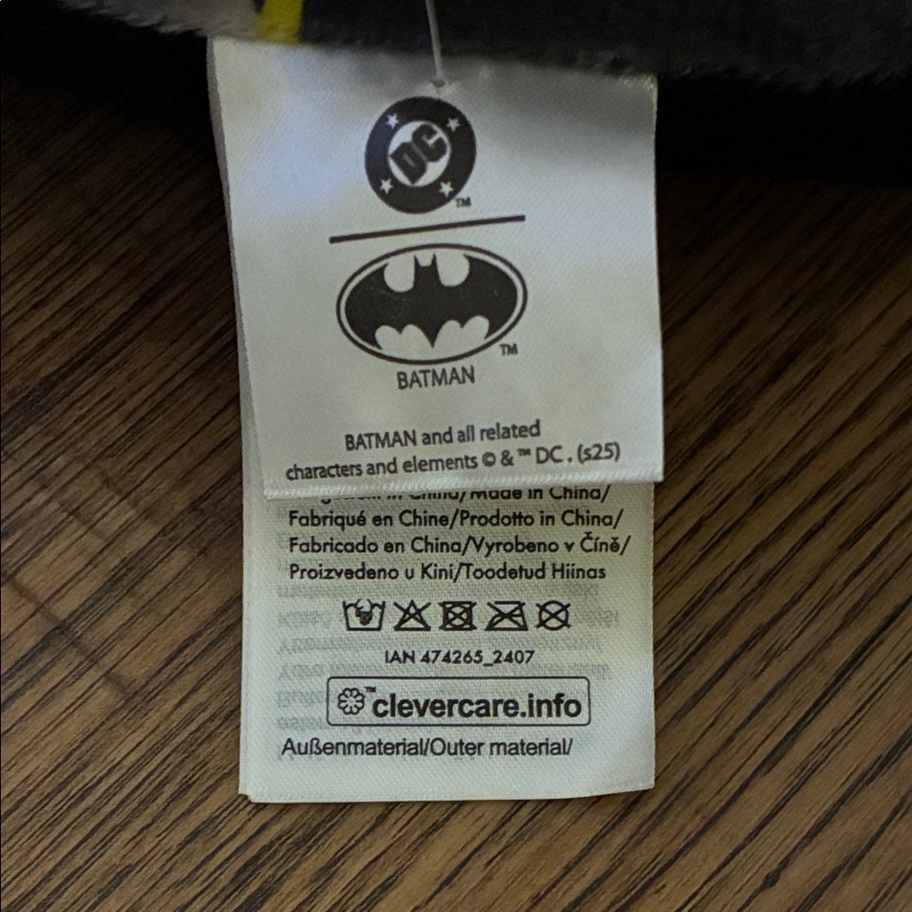DC Comics Batman Dark Knight Kids Travel Neck Pillow Black, Gray, Yellow - Picture 6 of 9